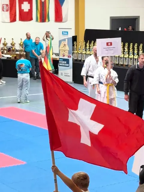 Ceremonia otwarcia Germany Open z flagami
